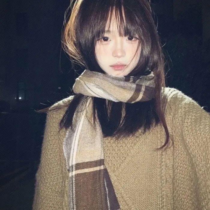 裙底春
